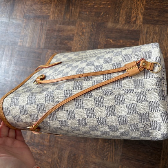 Authentic Louis Vuitton Neverfull MM Damier Azur - Picture 5 of 9